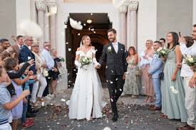 Couple lors d’un mariage raffiné